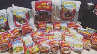 Setiap varian Indomie pun memiliki desain yang berbeda-beda. Namun ada satu warna yang selalu hadir, yakni warna merah. Foto: Kaskus