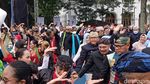 Lautan Manusia Padati Gasibu di Puncak HUT ke-77 Jabar!