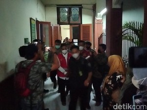 Sidang 5,5 Jam, Pengacara Mas Bechi Sebut Saksi Kurang Hapal Naskah