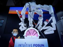 Bikin Takjub, Deretan Robot Canggih Ini Dipamerkan di Beijing