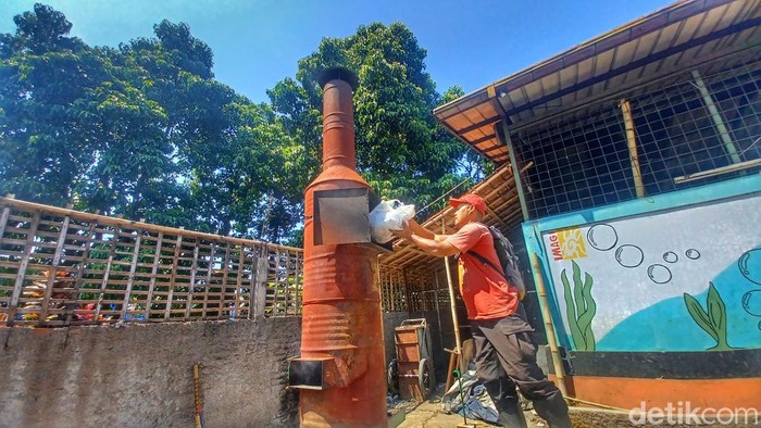 Mesin penghancur sampah