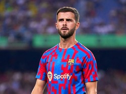 Miralem Pjanic. Disebut-sebut berpotensi dibarter dengan seorang pemain dari Sevilla. Foto: Getty Images/Quality Sport Images