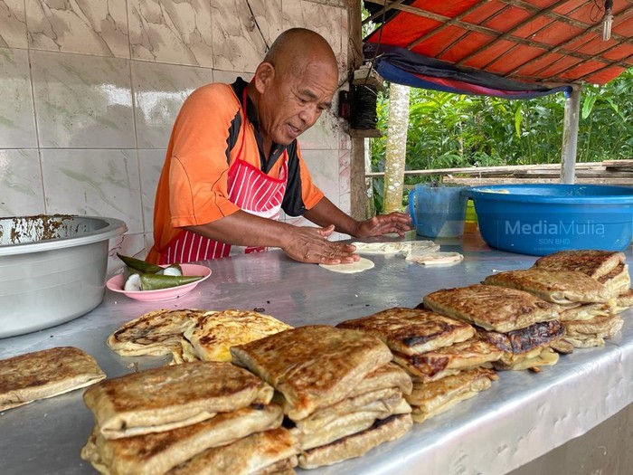 Penjual roti canai baik, tawarkan harga Rp 1.600 selama 32 tahun.