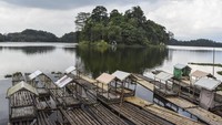 Kini Situ Gede telah selesai revitalisasi tahap pertama. Suasananya pun sangat berbeda. (ANTARA FOTO/ADENG BUSTOMI)