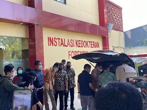Jenazah Korban Kebakaran Maut di Tambora Diserahkan, Keluarga Pingsan