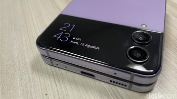 Cover screen Flip 4 kini bisa dimanfaatkan untuk foto maupun video. Jadi, tidak perlu buka lipatan ponsel tersebut untuk memfoto. Foto: Agus Tri Haryanto/detikINET