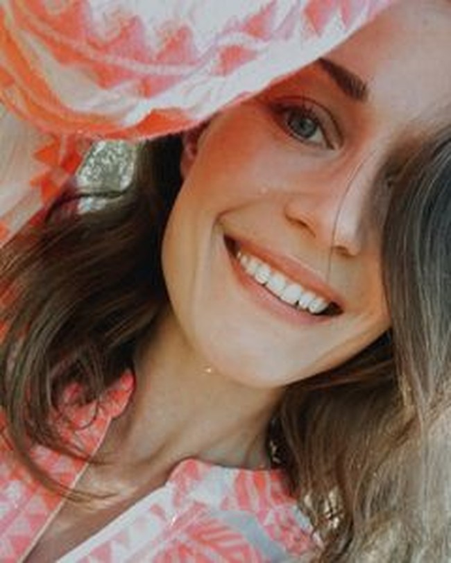 Sanna Marin mencetak sejarah sebagai perdana menteri termuda di dunia ketika diangkat sebagai pemimpin negara di usia 34. Ia terjun ke dunia politik sejak usia 20 tahun dan sudah menjabat wali kota Tampere di Pirkanmaa, daerah selatan Finlandia tujuh tahun kemudian. Sanna juga pernah jadi Menteri Transportasi dan Komunikasi.Foto: Instagram @sannamarin