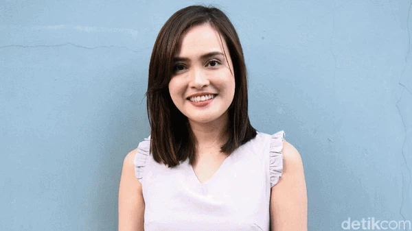 Sederet Artis di Balik Bisnis Ayam Goreng