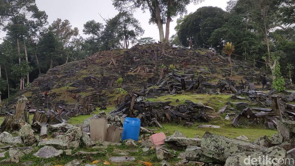 Misteri Hilangnya Peradaban Maju di Situs Megalitikum Gunung Padang