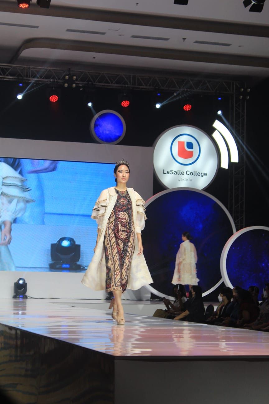 Acara Kelulusan LaSalle College Jakarta 2022