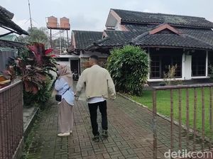 Aktivitas di Rumah Dinas Rektor Unila Sepi Usai Karomani Ditangkap KPK