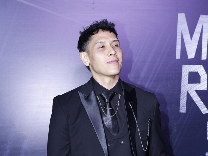Andrea Dian dan Ganindra Bimo