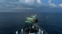 Awalnya kapal patroli Bakamla KN Pulau Nipah-321 yang dikomandani Letkol Bakamla Anto Hartanto mendapat perintah dari Direktur Operasi Laut Laksma Bakamla Bambang Irawan untuk melaksanakan patroli keamanan dan keselamatan laut di perairan Natuna Utara (dok Bakamla)