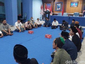 Demokrat Jatim Gelar Pengajian untuk Almarhum Ayahanda Emil Dardak
