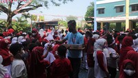Sejak diluncurkan, kampanye #AyoMinumBuah oleh Unilever Indonesia telah mengedukasi lebih dari 25.000 masyarakat dari berbagai latar belakang dan lapisan. Siswa memdapatkan edukasi mengenai pentingnya konsumsi buah harian untuk tubuh yang lebih sehat terlindungi.