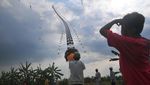 Seratusan Layangan Hiasi Langit Kudus