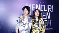 Saat mengahadiri acara bersama Angga Yunanda, rambut Iqbaal Ramadhan disebut bagus banget. Komentar tersebut diberikan oleh netizen yang melihat penampilan Iqbaal Ramadhan. Foto: Noel/detikHOT