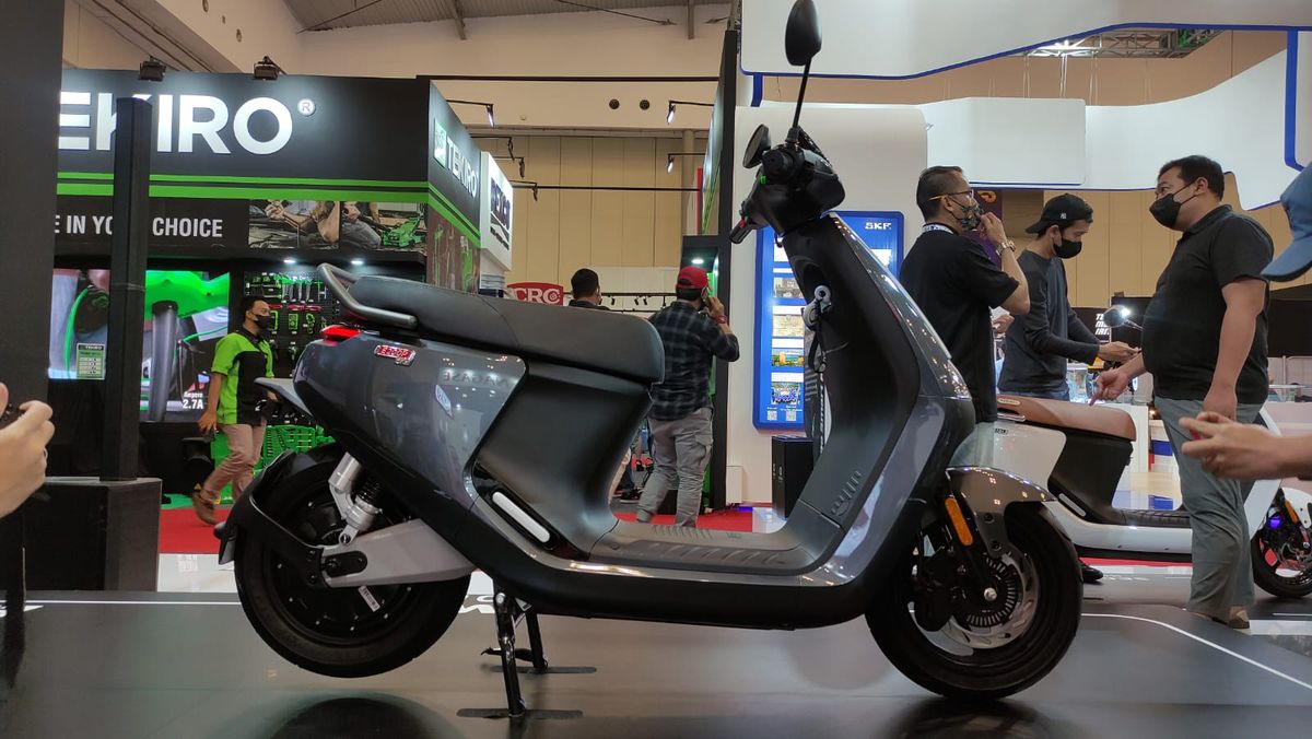 Ini Nih Motor Listrik Termurah dan Termahal di GIIAS 2022