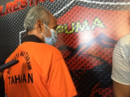 Pelaku pemalsuan STNK di Mataram dibekuk polisi, Sabtu (20/8/2022).