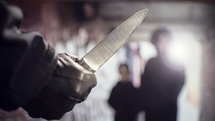 Penusukan di Tangerang pada Kamis (18/8/2022) malam melukai dua polisi. Penusukan itu dilakukan saat polisi hendak menangkap penadah pencurian motor (curanmor).