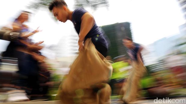 Beginilah keseruan saat para pecinta olahraga ini bertanding dalam perlombaan 17-an Ala member f45. Mau tahu keseruannya?