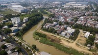 Normalisasi ini sebagai upaya penanganan banjir yang sering terjadi akibat meluapnya Kali Bekasi.