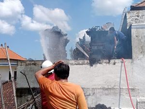 Sanggah Milik Warga di Ungasan Badung Terbakar, 3 Pemadam Dikerahkan