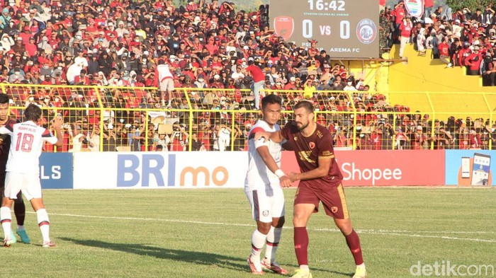 PSM Makassar Vs Arema FC.