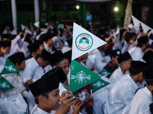 Ganjar Dapat Dukungan Maju Pilpres dari Santri-Ulama di Purwakarta