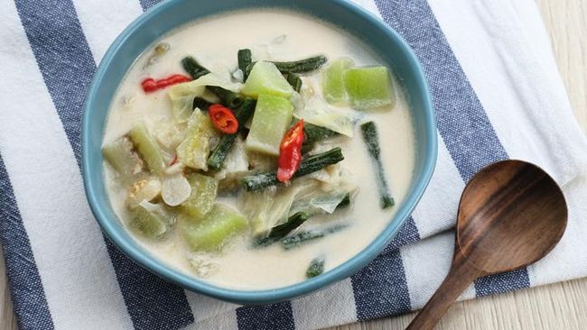 Resep Sayur Lodeh Ala Betawi dan Jawa, Mudah dan Lezat!