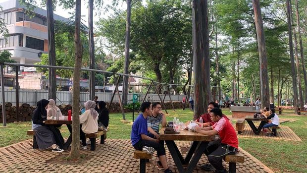 Suasana Tebet Eco Park, Sabtu (20/8)