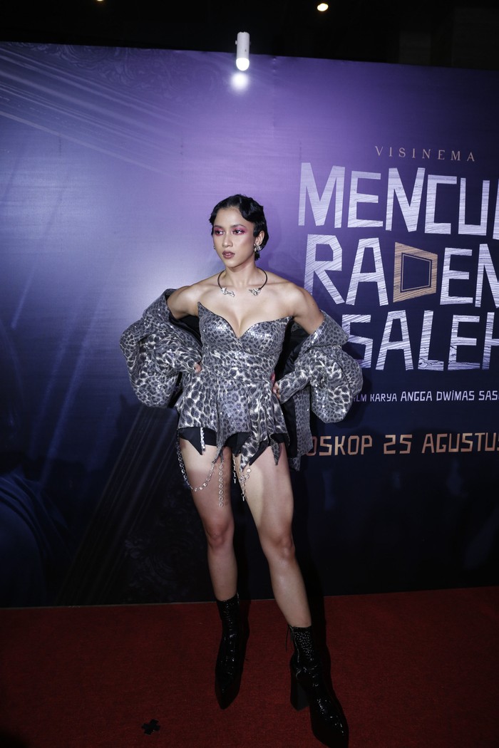 Tubuh Berotot Aghniny Haque Jadi Sorotan Tubuh Berotot Aghniny Haque Jadi Sorotan