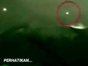 Pakar Drone Buka Suara soal Penampakan Cahaya Aneh di Gunung Semeru