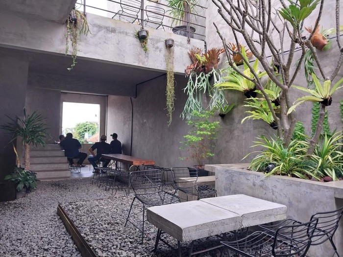 cafe di batu