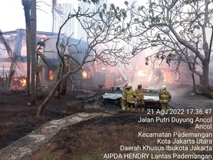 Kebakaran di Putri Duyung Cottage Juga Hanguskan 2 Unit Mobil
