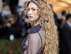 Putri Steve Jobs Makin Membahana Sebagai Model