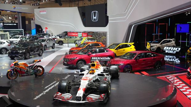 Honda pamerkan mobil Formula 1 dan motor MotoGP di GIIAS 2022