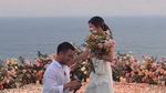 Momen Romantis Yakup Hasibuan Berlutut Lamar Jessica Mila