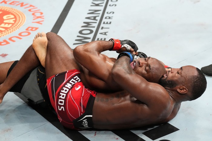 SALT LAKE CITY, UTAH - AUGUST 20: (L-R) Kamaru Usman of Nigeria and Leon Edwards of Jamaica face off prio to their UFC welterweight championship fight during the UFC 278 event at Vivint Arena on August 20, 2022 in Salt Lake City, Utah. (Photo by Josh Hedges/Zuffa LLC)