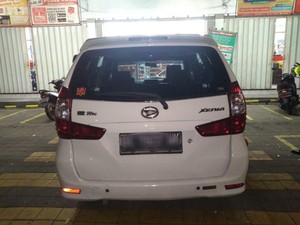 Heboh Mobil Masuk Alfamart di Lebih Gianyar, Pengemudi Tak Punya SIM A