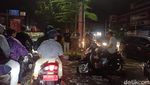Potret Sejumlah Kendaraan Mogok gegara Terobos Banjir di Medan