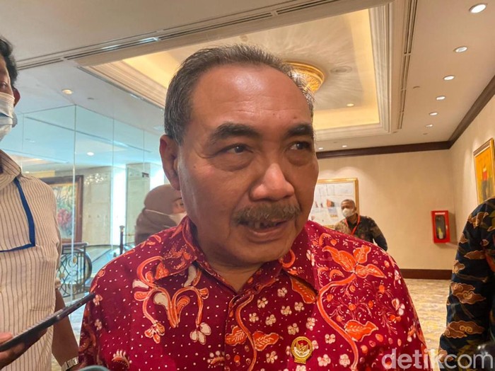 Ketua LPSK Hasto Atmojo Suroyo (Karin Nur Secha/detikcom).