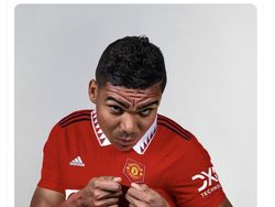 Gabung MU, Casemiro Jadi Bahan Candaan Netizen
