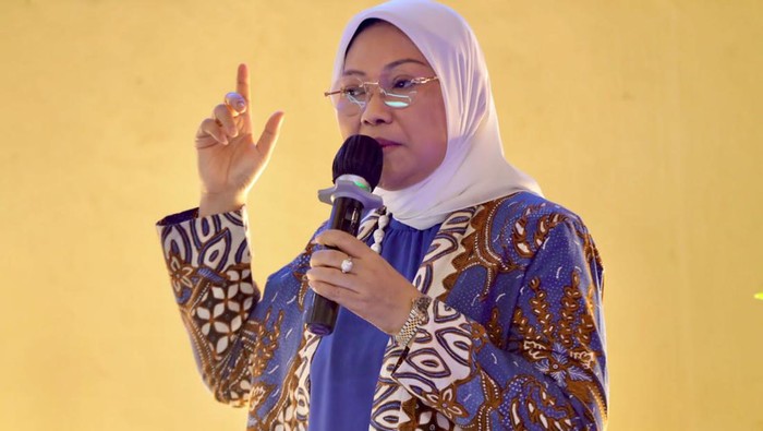 Menteri Ketenagakerjaan Ida Fauziah di Medan