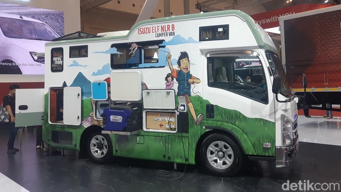 Motorhome dari Isuzu Ely buatan karoseri Delima Mandiri