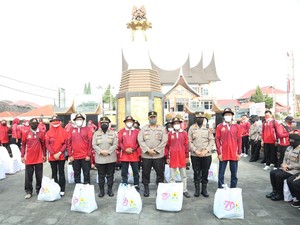 Polwan RI Tapak Tilas ke Bukittinggi: Rebut Kepercayaan Masyarakat