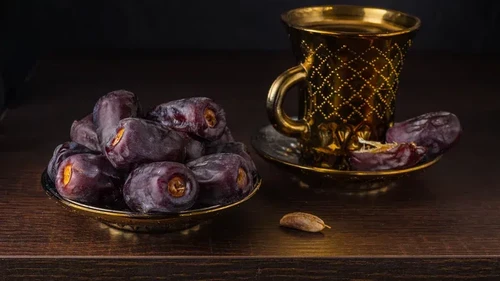 10 Jenis Kurma dan Keunikannya, Ada Rasa Mirip Madu hingga Karamel
