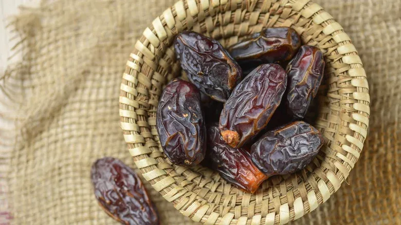 10 Jenis Kurma dan Keunikannya, Ada Rasa Mirip Madu hingga Karamel