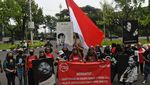 Seniman Geruduk MA, Daftar Gugatan Pergub DKI Soal Pengelolaan TIM