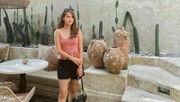 Chen Giovani sudah dipacari selama 3 tahun oleh putra Hotman Paris. Foto: dok. Instagram Chen Giovani